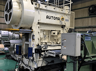 300tパンチングプレス