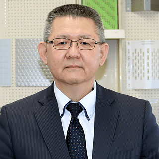 取締役　営業部長　阿部博次